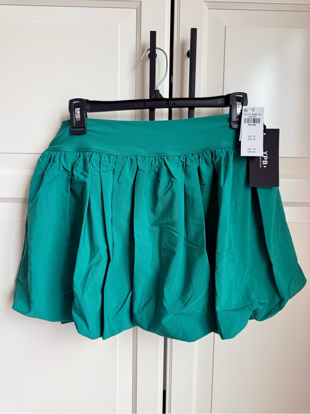 Brand New Abercrombie YPB Active Bubble Skirt Size M Green